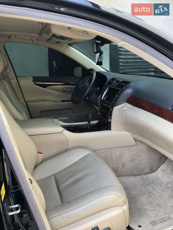 Седан Lexus LS 2007 в Києві фото 4 Седан Lexus LS 2007 в Києві