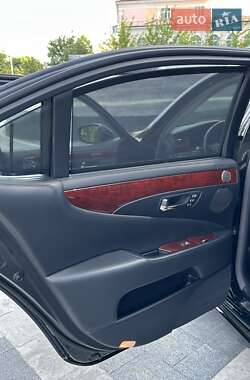 Седан Lexus LS 2008 в Киеве