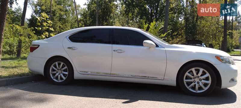 Седан Lexus LS 2007 в Черкассах