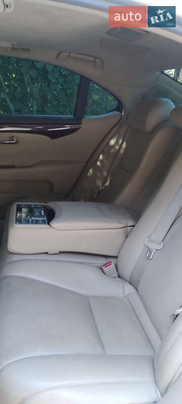 Седан Lexus LS 2007 в Черкассах