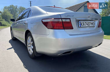 Седан Lexus LS 2007 в Киеве