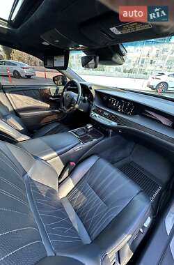 Седан Lexus LS 2018 в 