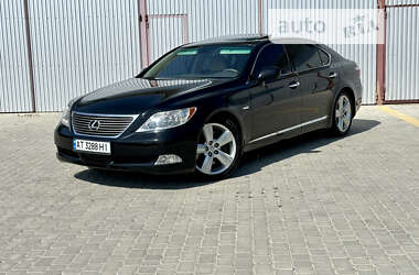 Седан Lexus LS 2008 в Коломые