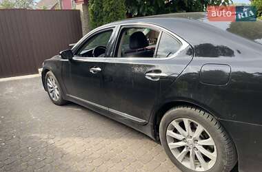 Седан Lexus LS 2010 в 