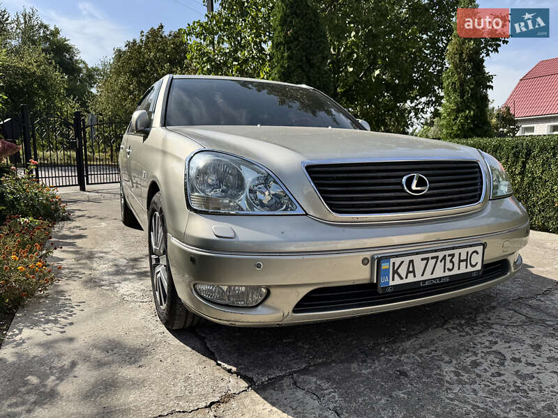 Седан Lexus LS 2002 в Вишгороді