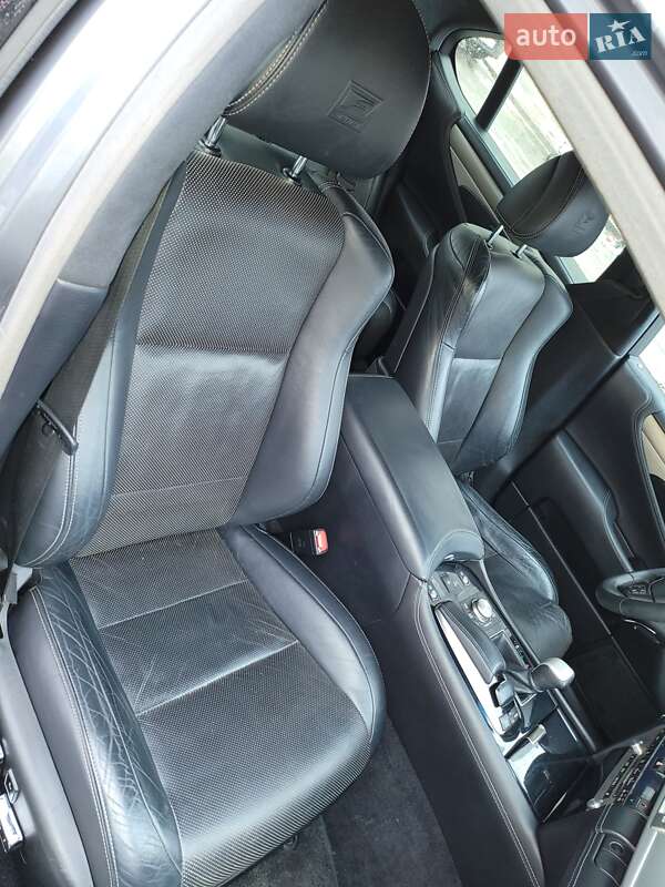 Седан Lexus LS 2014 в Киеве