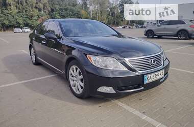 Седан Lexus LS 2008 в Чернігові