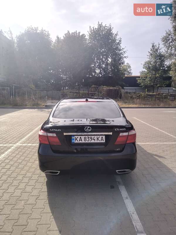 Седан Lexus LS 2008 в Чернігові