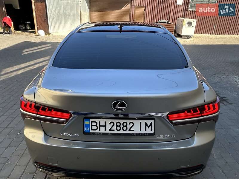 Седан Lexus LS 2018 в Одессе