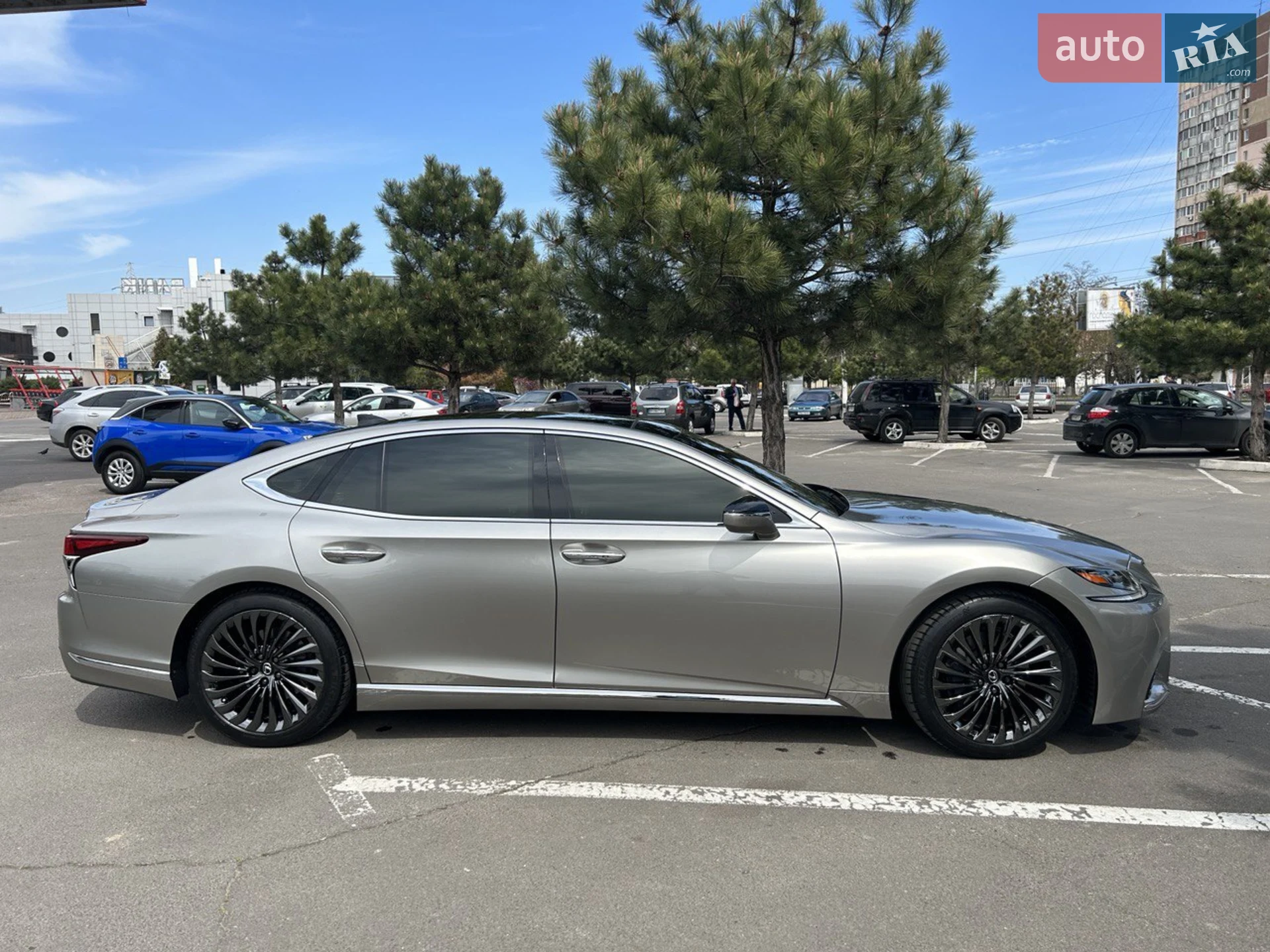 2018 Lexus LS - мініатюра 4