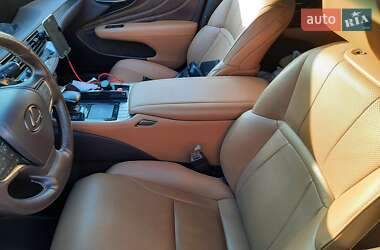 Седан Lexus LS 2019 в Києві