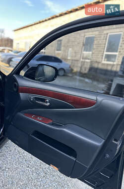 Седан Lexus LS 2008 в 