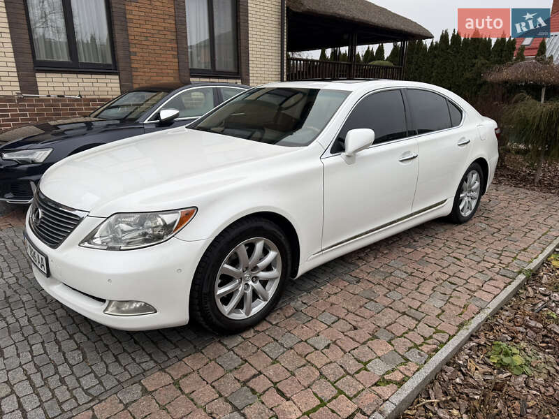 Седан Lexus LS 2007 в Кременчуге
