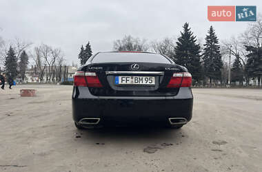 Седан Lexus LS 2008 в Доброполье