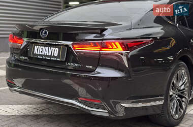 Седан Lexus LS 2018 в Киеве