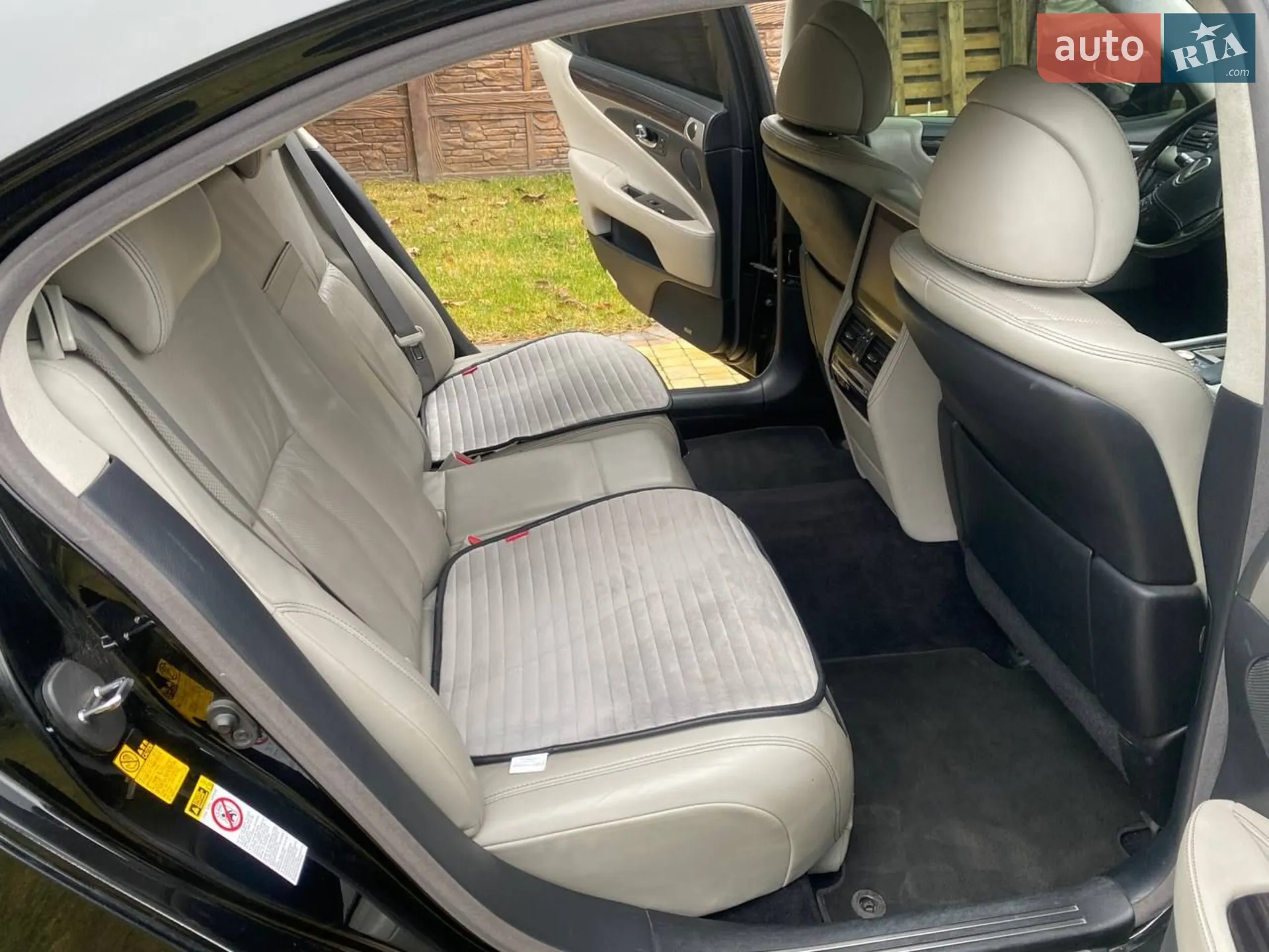 2013 Lexus LS - мініатюра 2