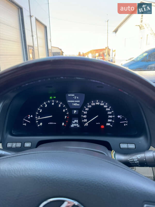 Седан Lexus LS 2007 в Тернополе