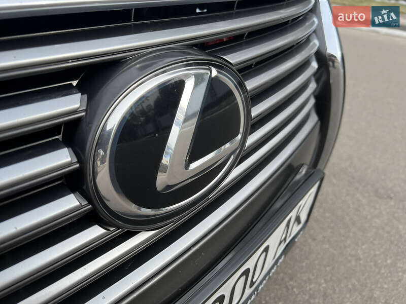 Седан Lexus LS 2014 в Черкасах