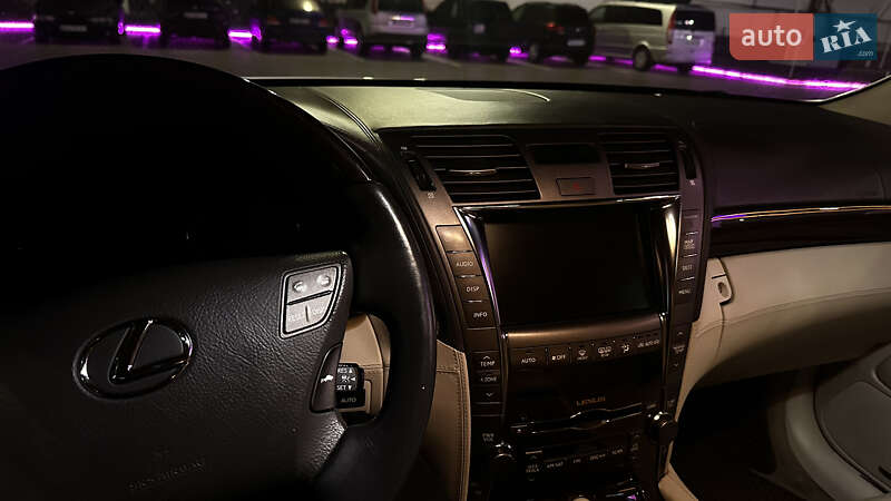 Седан Lexus LS 2007 в Одессе