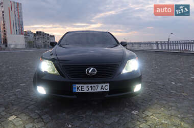 Седан Lexus LS 2007 в 