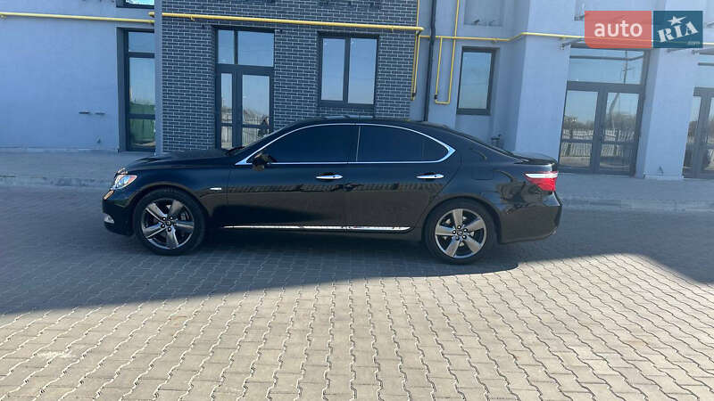 Седан Lexus LS 2008 в Одессе