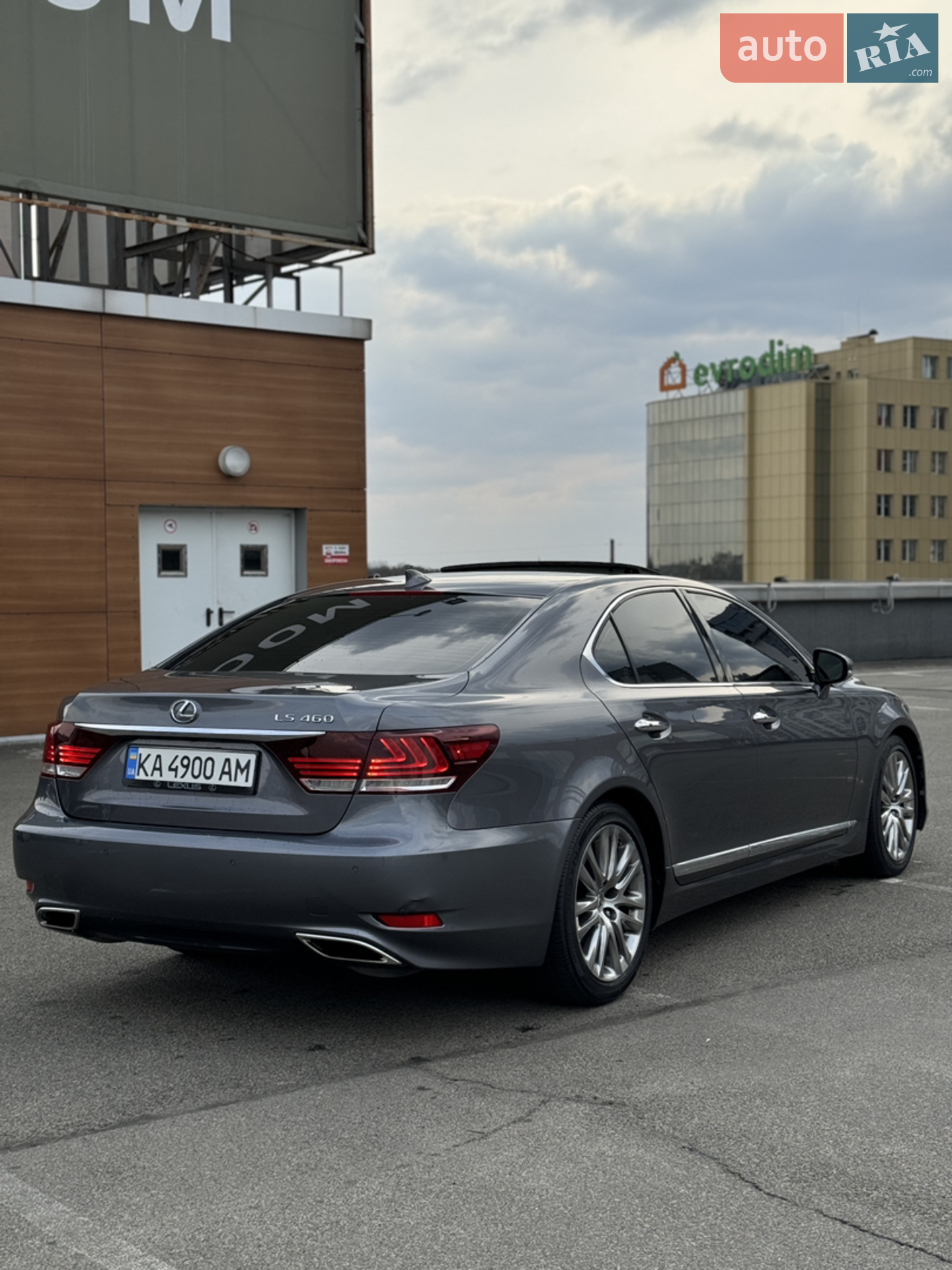 2014 Lexus LS - мініатюра 5