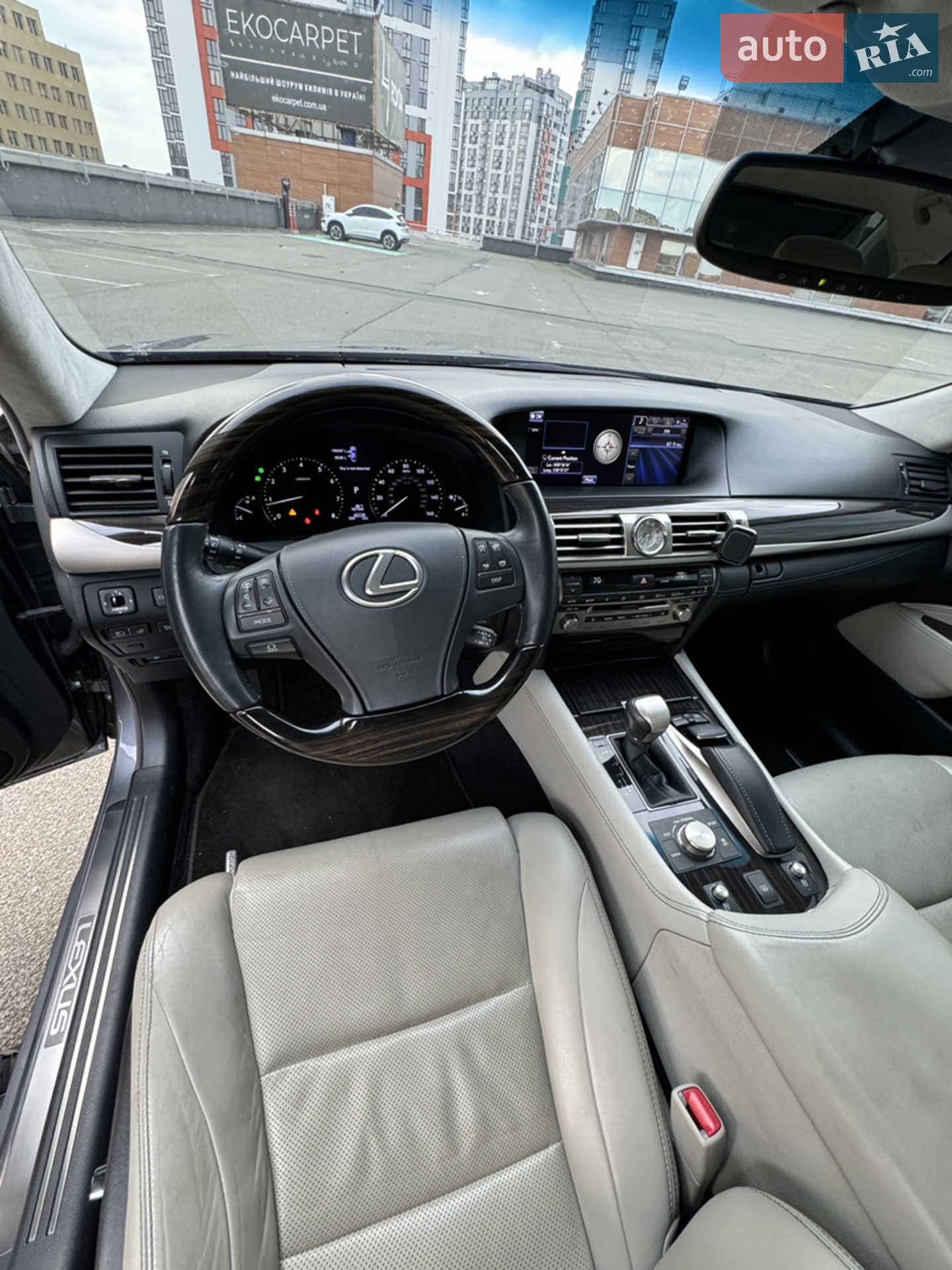 2014 Lexus LS - мініатюра 12