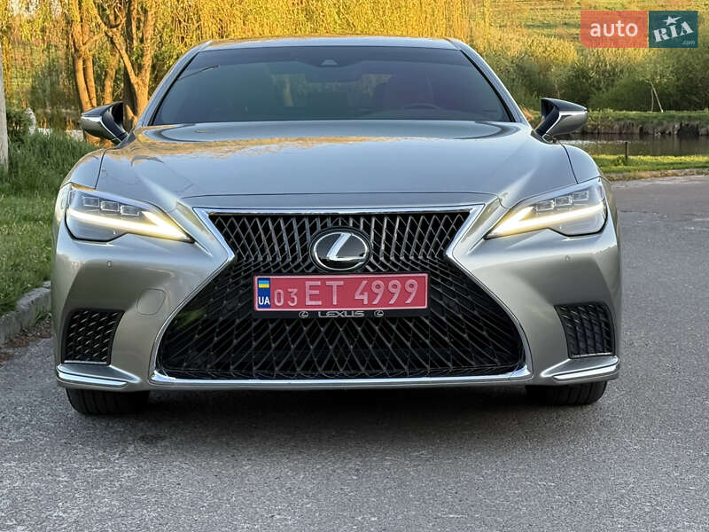 Седан Lexus LS 2022 в Ровно
