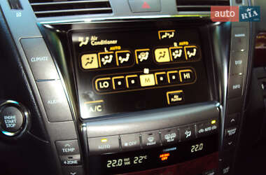 Седан Lexus LS 2008 в 