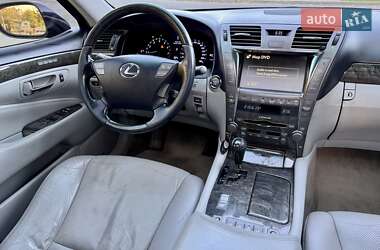 Седан Lexus LS 2007 в 