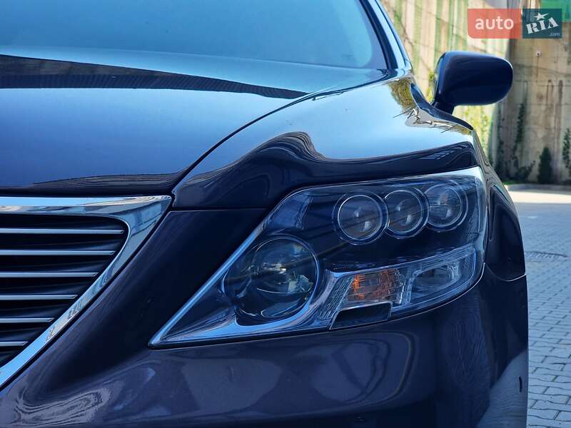 Седан Lexus LS 2007 в Хмельницком