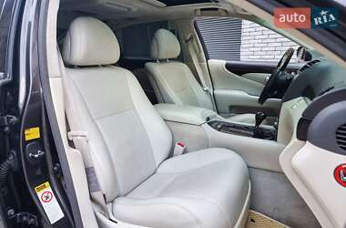 Седан Lexus LS 2007 в 