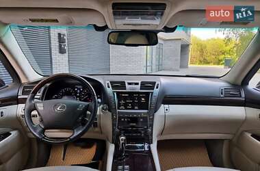 Седан Lexus LS 2007 в 