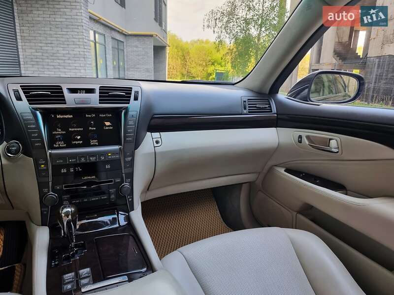 Седан Lexus LS 2007 в Хмельницком