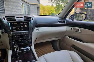 Седан Lexus LS 2007 в 