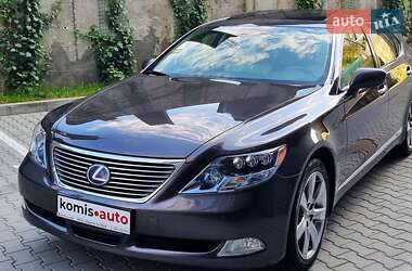 Седан Lexus LS 2007 в 
