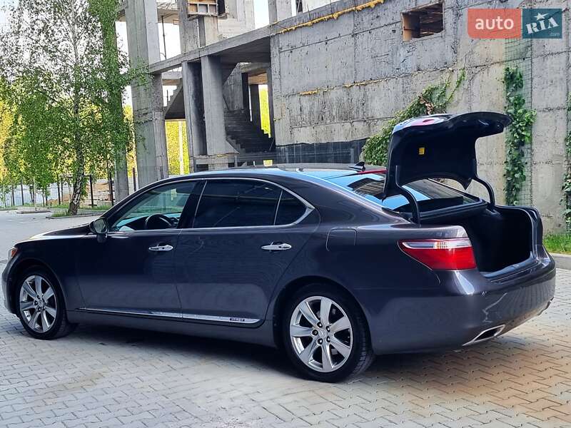 Седан Lexus LS 2007 в Хмельницком