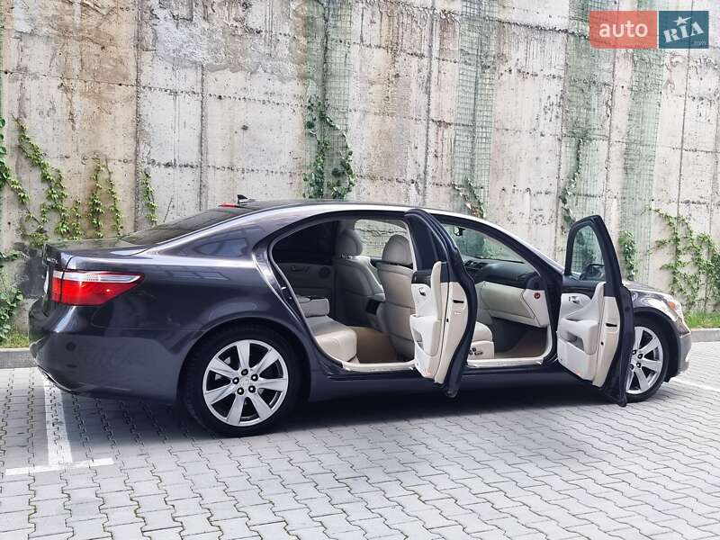 Седан Lexus LS 2007 в Хмельницком