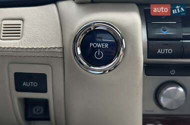 Седан Lexus LS 2014 в 