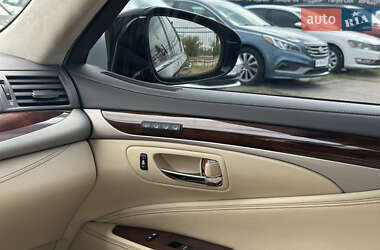 Седан Lexus LS 2014 в 