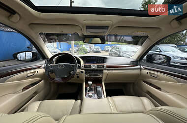 Седан Lexus LS 2014 в 