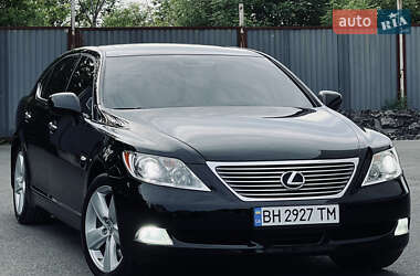 Седан Lexus LS 2007 в 