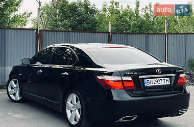 Седан Lexus LS 2007 в 