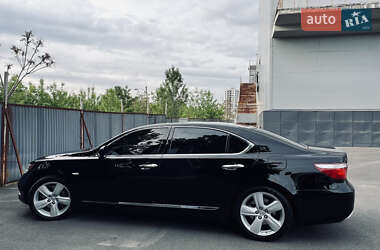Седан Lexus LS 2007 в 