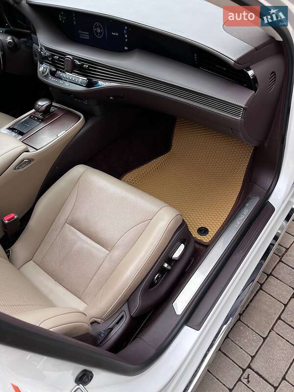 Седан Lexus LS 2019 в Одессе