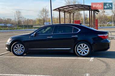 Седан Lexus LS 2007 в 