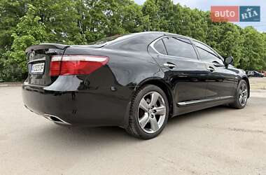 Седан Lexus LS 2007 в 