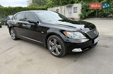 Седан Lexus LS 2007 в 