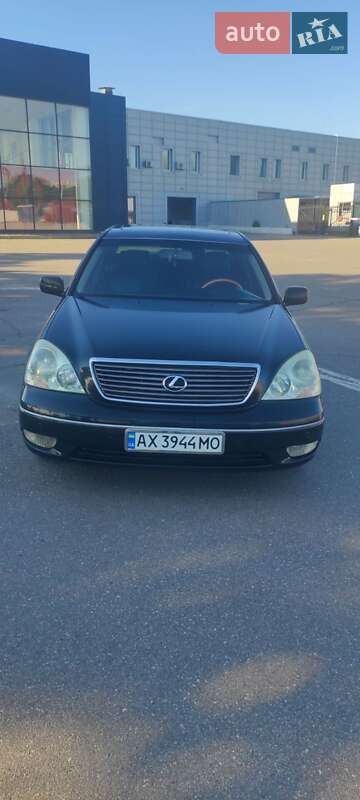 Седан Lexus LS 2003 в 