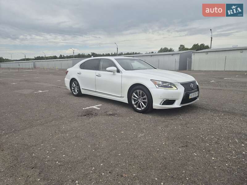 Седан Lexus LS 2013 в Киеве